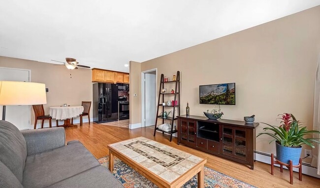 Foto del edificio - 860 W Moorhead Cir