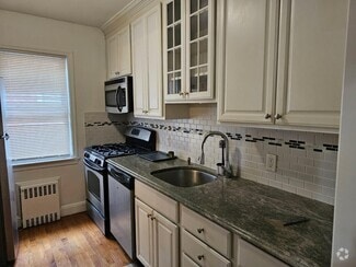 Building Photo - 42-07 Clearview Expy