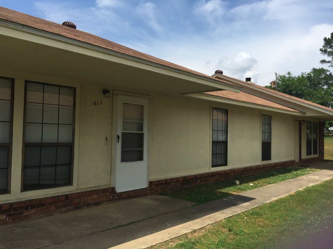 Foto principal - 2 Bedroom Duplex on South Z in Fort Smith