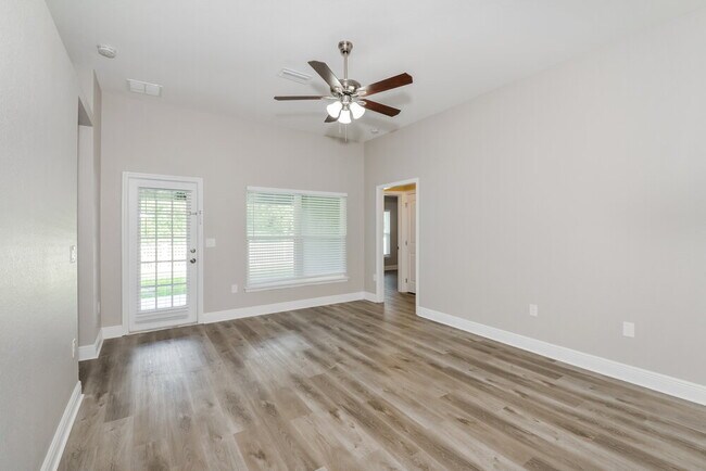 Foto del edificio - 1225 Sheridan Bay Dr