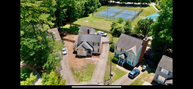 Building Photo - 4512 Emmit Dr