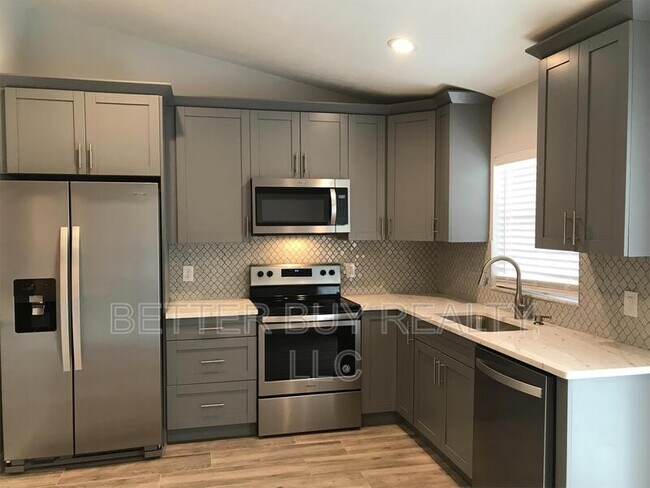 Building Photo - 68 Buttermill Dr