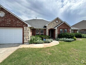 Building Photo - 1440 Agate Way