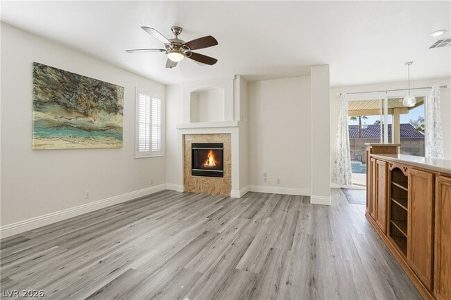 Foto del edificio - 10071 Lemon Valley Ave