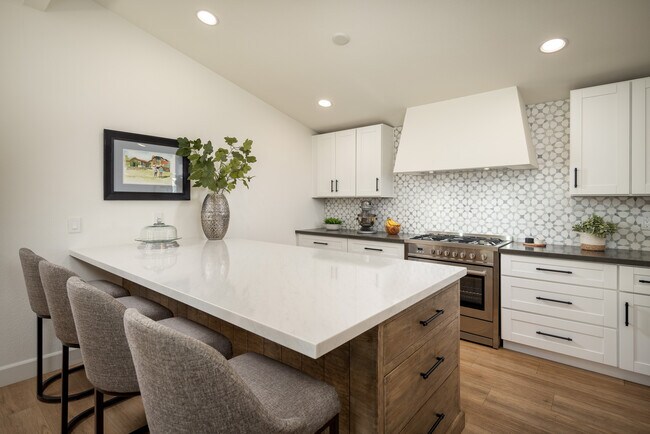 Foto del edificio - 5111 Limerick Ave