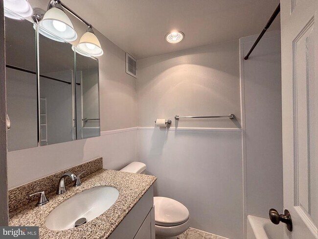 Foto del edificio - 5340 Holmes Run Pkwy