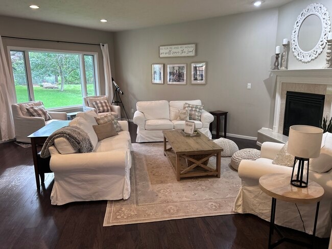 Building Photo - 5115 S Swift Park Dr