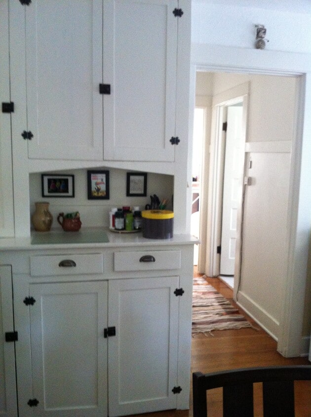 hall - 420 El Centro St