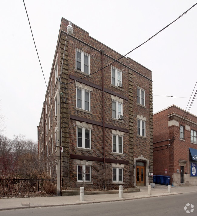 Building Photo - Kew Park Mansions