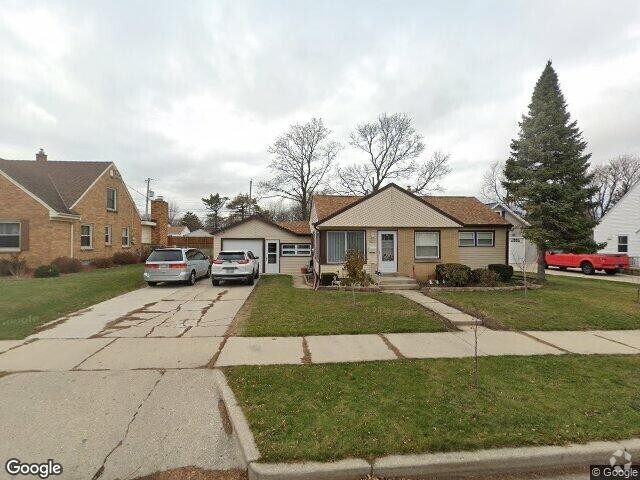 Building Photo - 3353 S 63rd St
