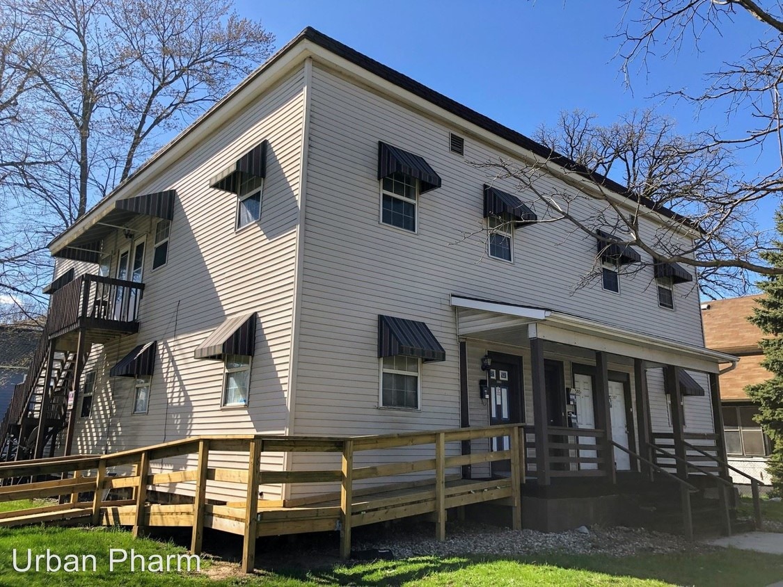 15011507 Turner Ave NW, Grand Rapids, MI 49504 Room for Rent in