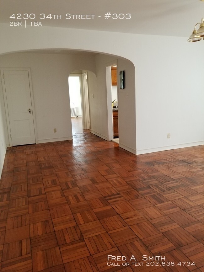 Foto del edificio - 4230 34th St