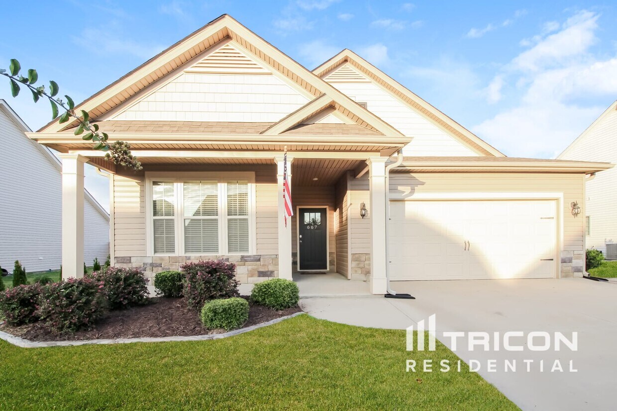 Foto principal - 667 Ridgeville Crossing Drive Inman SC