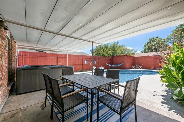 Foto del edificio - 9230 Millwood Dr