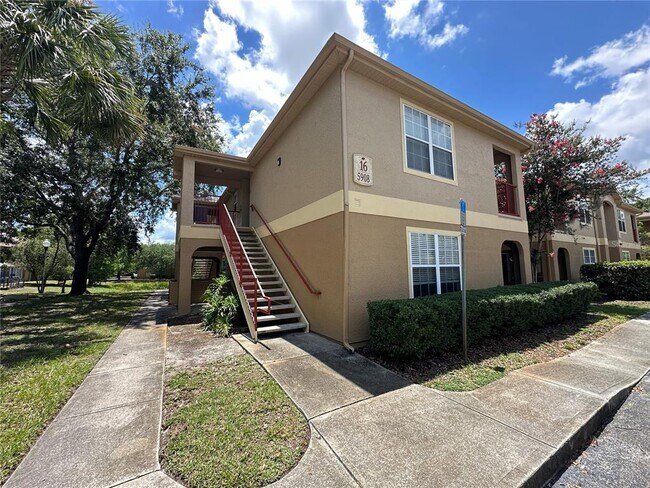 Foto del edificio - 5908 Brickleberry Ln