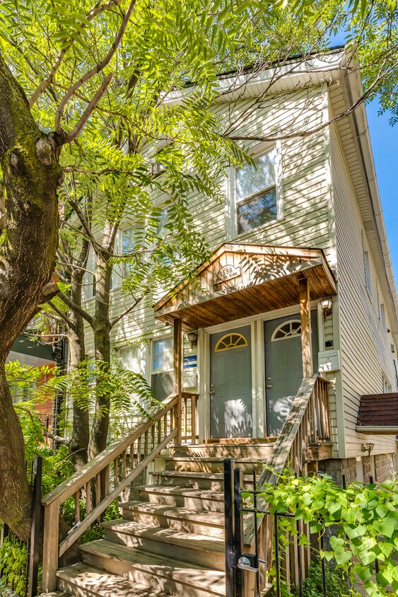 Primary Photo - 1538 W Fry St