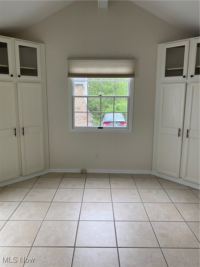 Foto del edificio - 35755 Miles Rd