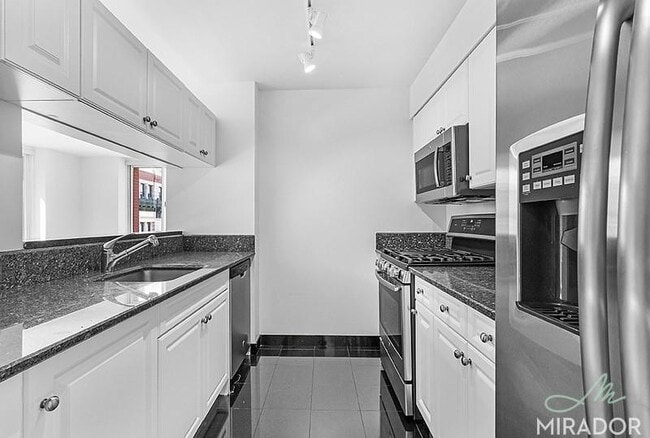 Building Photo - 2 bedroom in New York NY 10010