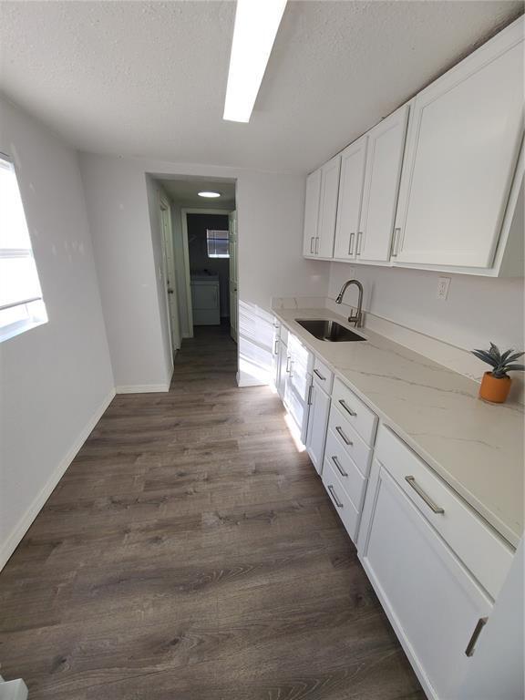 Building Photo - 4214 E Palifox St