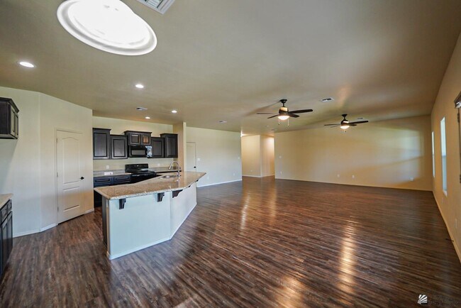 Foto del edificio - 4414 W 26th St
