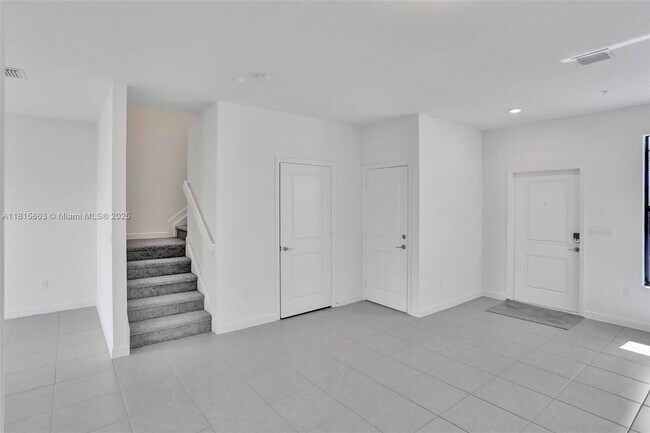 Foto del edificio - 252 SW 159th Terrace
