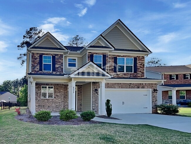 Building Photo - 602 Lk Vis Ct