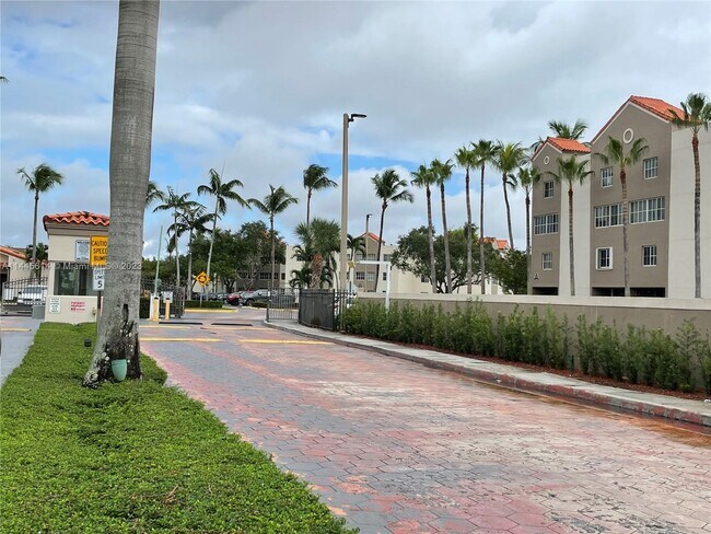 Building Photo - 6135 NW 186th St
