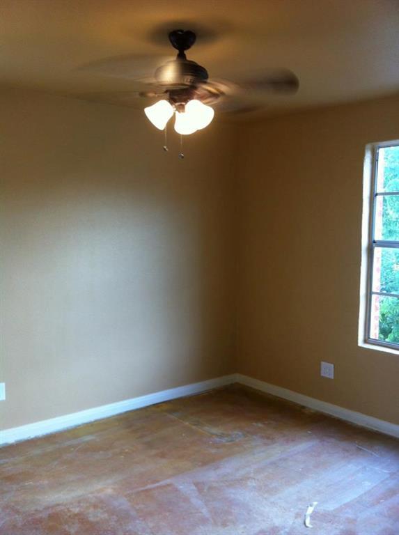 Foto principal - 314 E Hutchison St