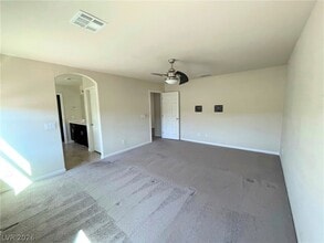 Building Photo - 7063 Claythorn Rd