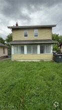 Building Photo - 1057 Joy Ave