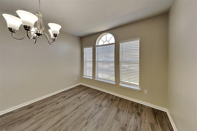 Building Photo - 24023 Ayscough Ln