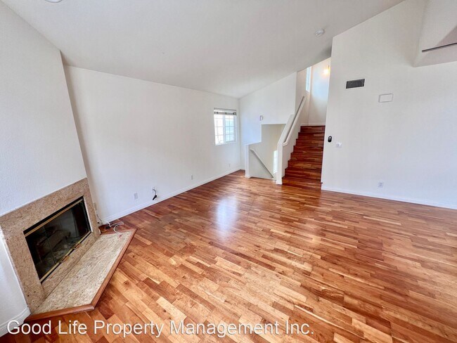 Foto del edificio - 2 br, 2 bath House - 4570 Hamilton St