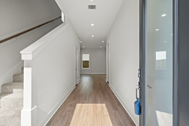 Foto del edificio - 833 Dorchester St