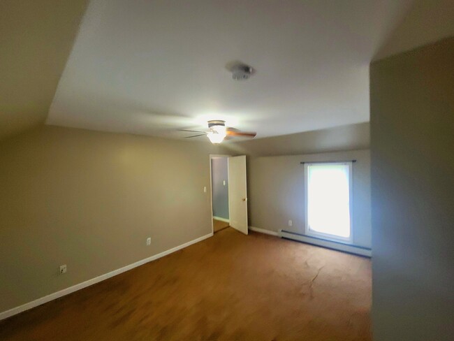 Main Bedroom - 37 Estrada Rd