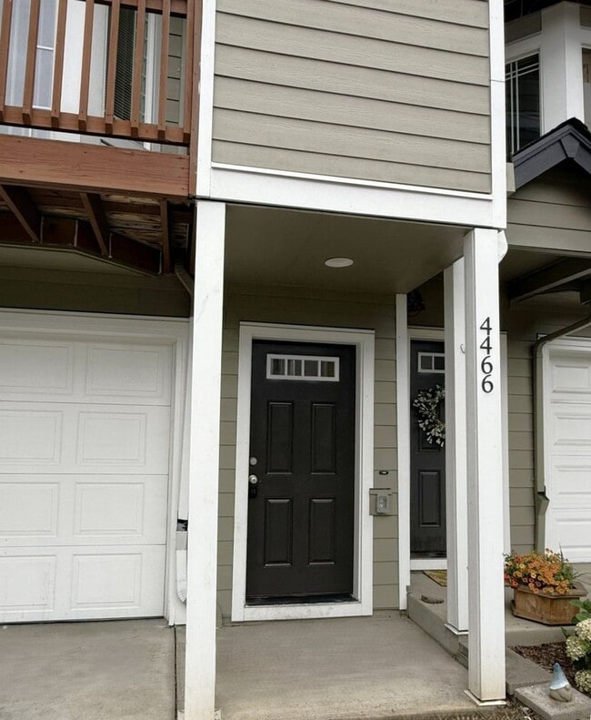 Building Photo - 4466 NE Nicholson Loop