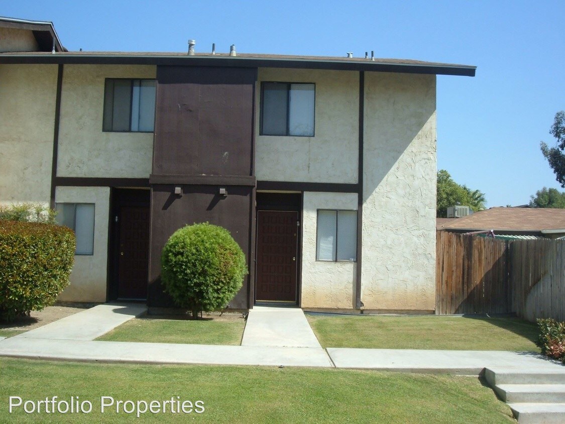 2400 Eric Way Unit B, Bakersfield, CA 93306 Condo for Rent in