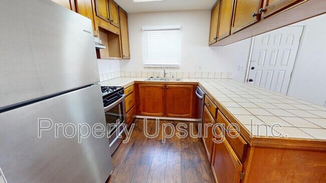Foto del edificio - 488 Wiltsey Ave - C