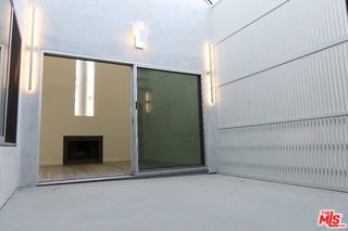 Foto del edificio - 21 1/2 Wavecrest Avenue, Los Angeles, CA 90291 - 3 BR 2 BA house