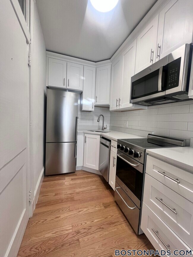 Foto del edificio - 175 Hemenway St