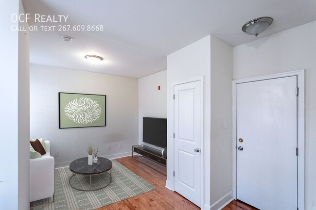 Foto del edificio - Point Breeze Studio Apartment