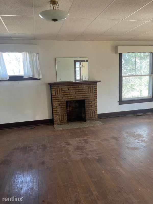 Foto del edificio - 4 br, 1.5 bath House - 221 Harrison St