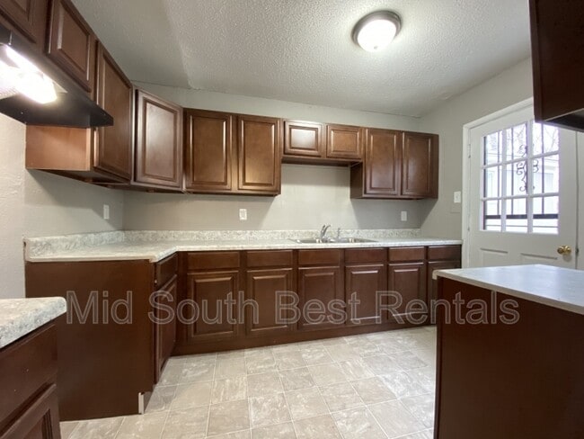 Building Photo - 4028 Truman Ave