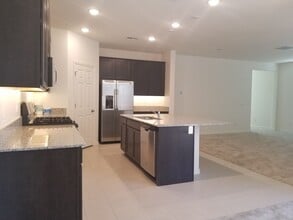 Building Photo - 8830 Fleetwood Ln
