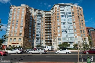 Building Photo - 555 Massachusetts Ave NW