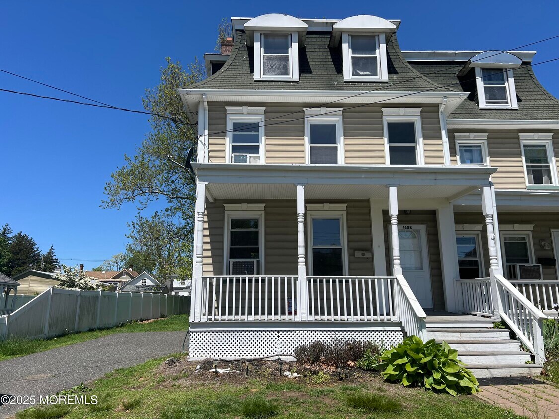 Foto principal - 168 Broad St