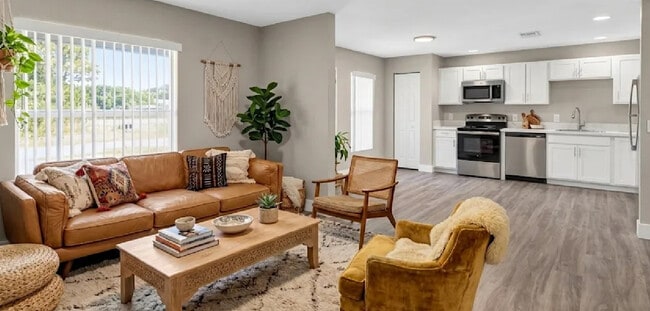Foto del edificio - The Avenues Rental Homes