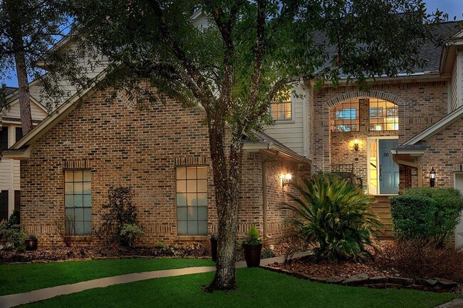 Building Photo - 26 Fairway Oaks Pl