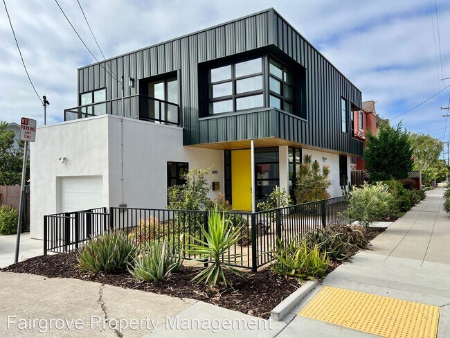 Foto del edificio - 3 br, 3 bath House - 6840 Draper Ave