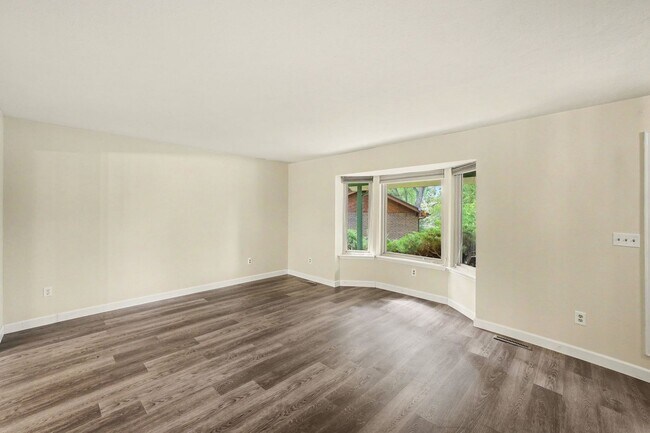 Foto del edificio - 7980 S Harrison Cir