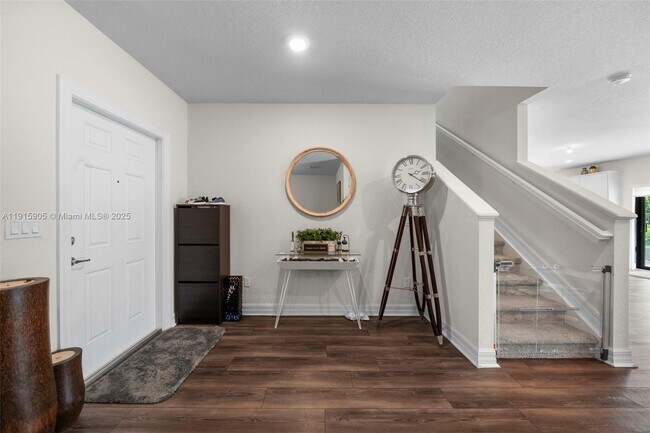 Foto del edificio - 3142 Poinciana St